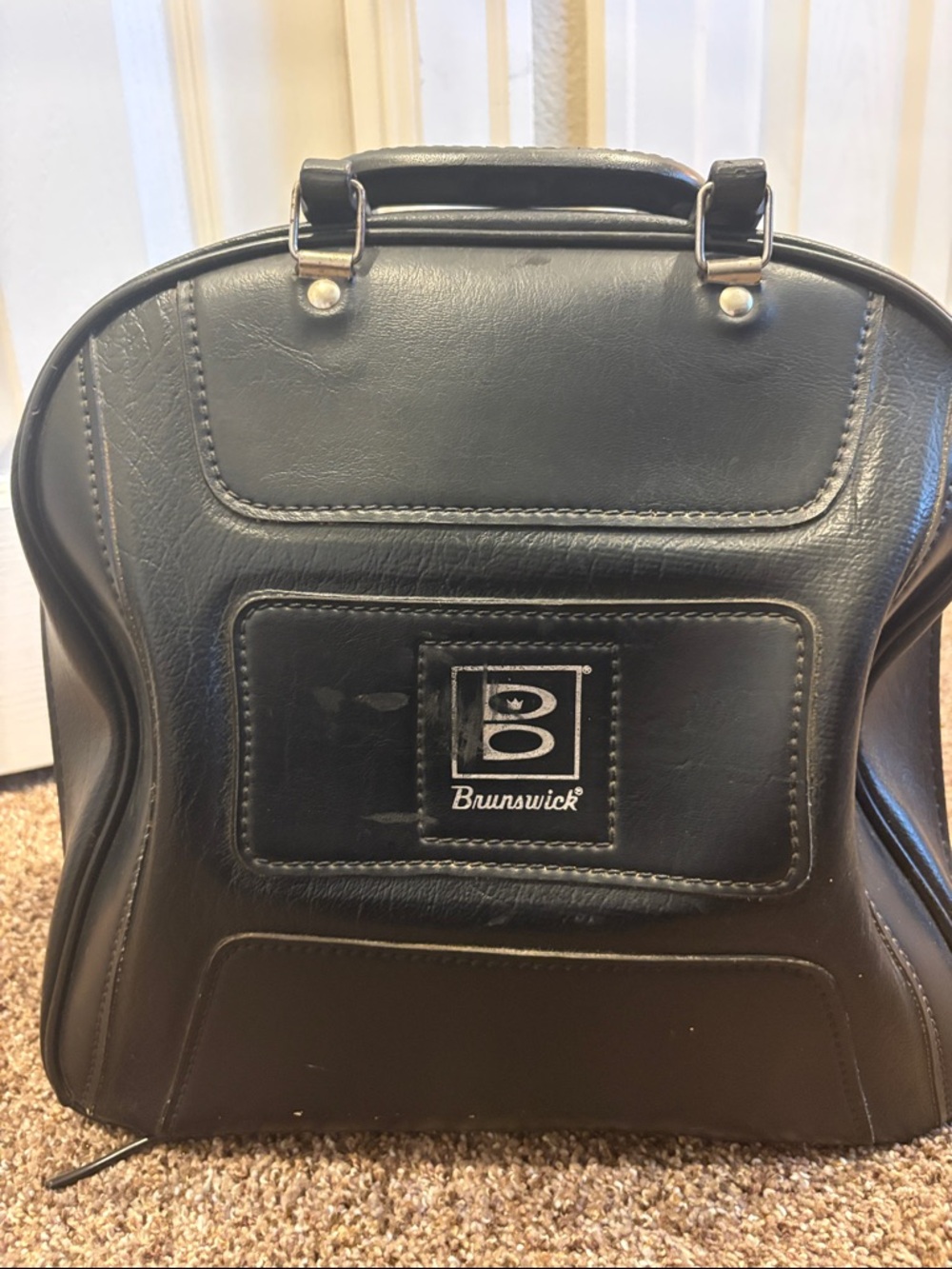 Brunswick Black Leather Duffel Bowling Bag - Picture 2 of 13